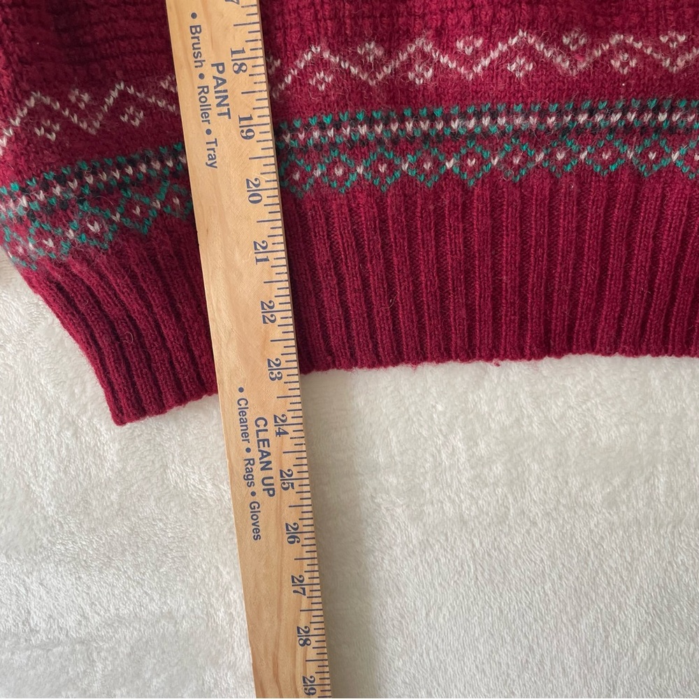 Vintage Van Heusen Fair Isle Wool Blend Sweater Red Nordic Cozy Size L Grandpa - Picture 5 of 8